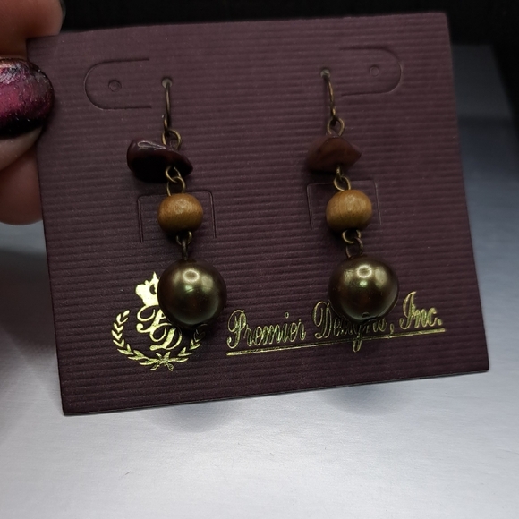 Premier Designs Dangle Earringd - Picture 2 of 3